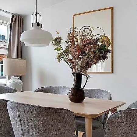 Hotel Spacious Centrally Located Penthouse With A Terrace Close To Illum